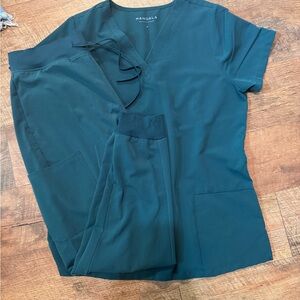 Mandala Women's Teal Scrub Set